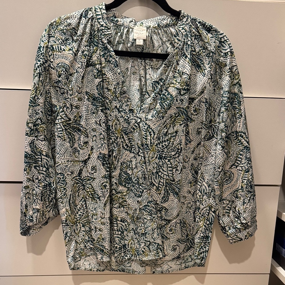 Elegant Green and White Paisley Blouse